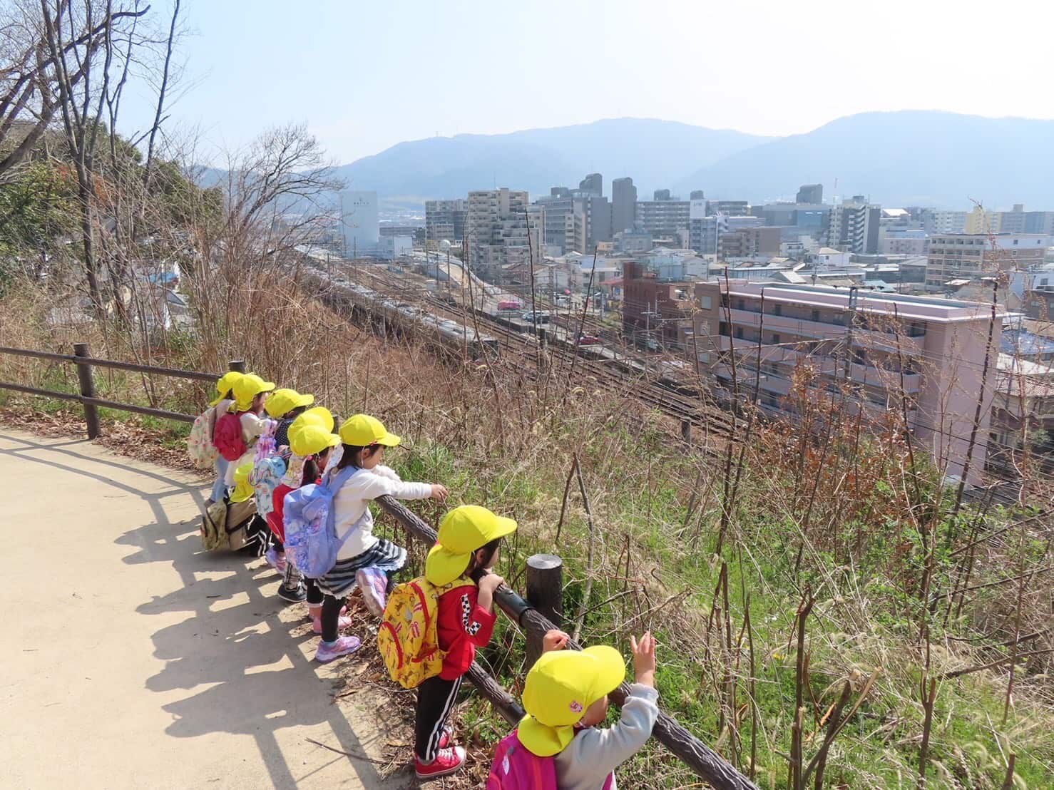 ひなまつり会🎎🌸&お別れ遠足🍙山科園