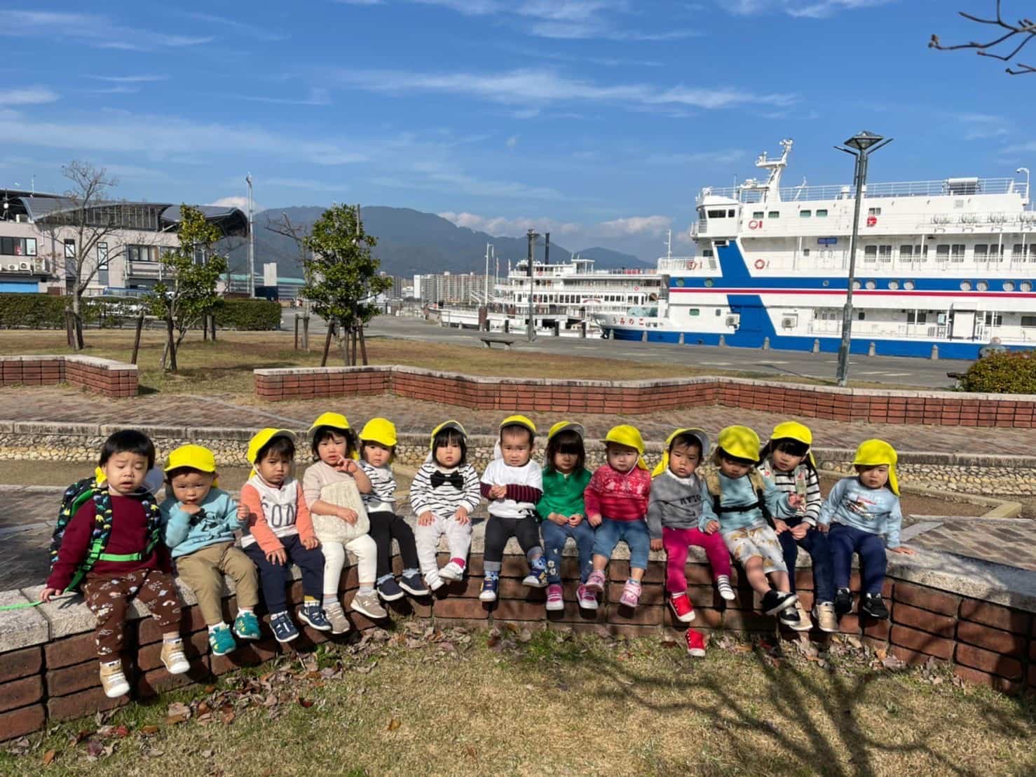 保護中: 遠足🚌みかん狩りごっこ🍊山科園